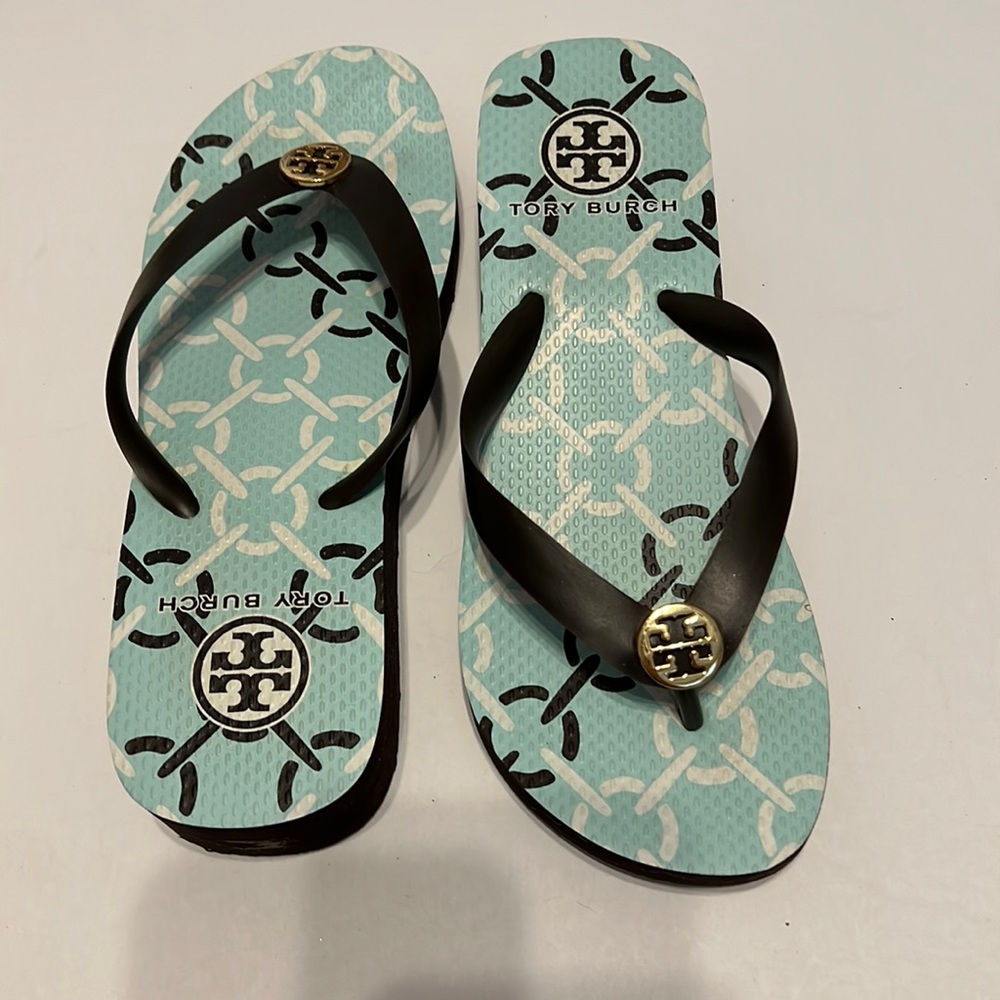 Tory Burch size 6 flip-flop